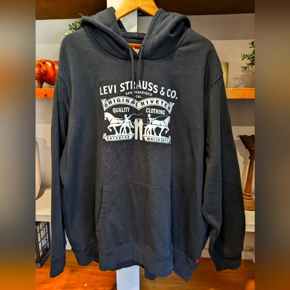 Levi's Standard Fit Black Horse Drawn Graphic Pullover Hoodie Size XXL